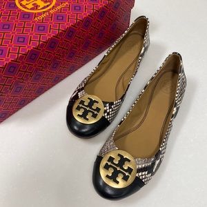 Tory Burch Minnie Cap-Toe Ballet Flat in Warm Roccia